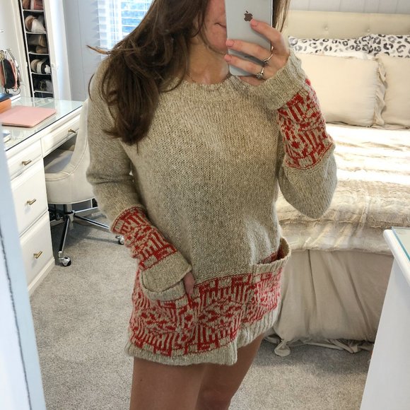 NWOT UO Tan & Red Pattern Sweater - Picture 3 of 8